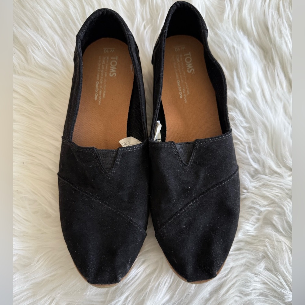 TOMS | Women’s Black Suede Size 10 Slip On Shoes, Great Condition